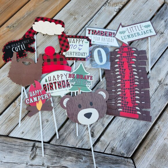 LARGE WILD BIRTHDAY DECORATION LOT BANNER Photo Props ALL AGES Outdoors Canadian - Picture 10 of 16